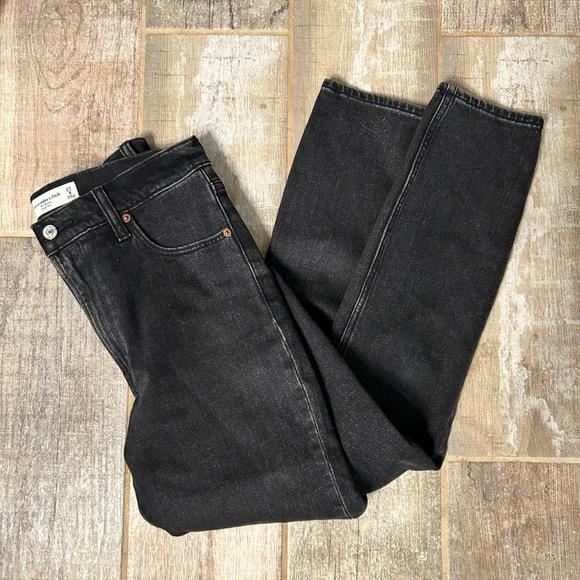 Abercrombie & Fitch The Skinny High Rise Jeans In Black Stretch - Picture 4 of 6